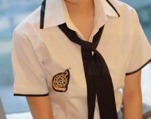 MFStar模范学院 – 熊吖BOBO与丝袜共舞——美图流下的陌生眼泪