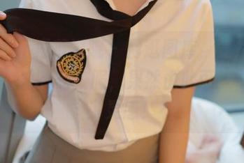 MFStar模范学院 – 闲逛图库，竟然发现陈小诺Niki的校服，果然由此可以得到不少灵感！