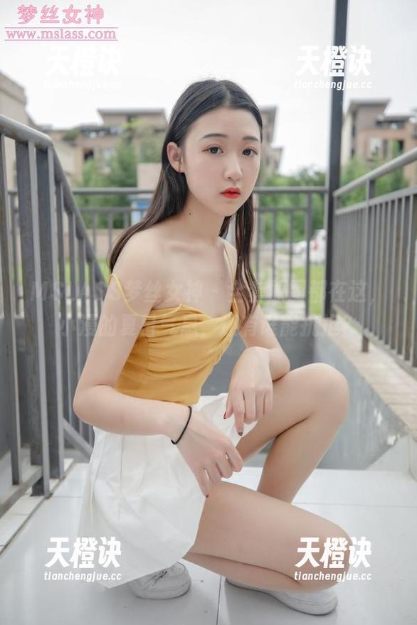 MSLASS梦丝女神 - 全套原图都在这，小漫的夏日气息，还有谁能抗拒？