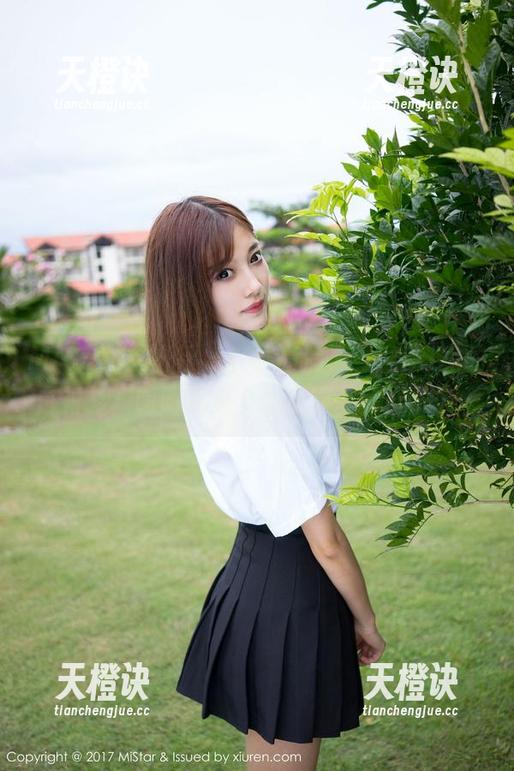 MiStar魅妍社 - 在线高清，看Miki兔的白衬衫，明明就是个清新绿茶的样子……