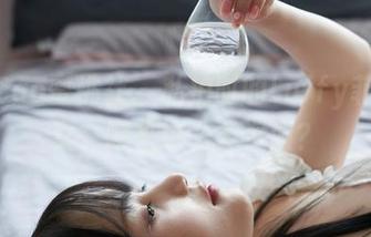 MiiTao蜜桃社 – 私拍时的Luffy菲菲修女，哪来这么多资源？