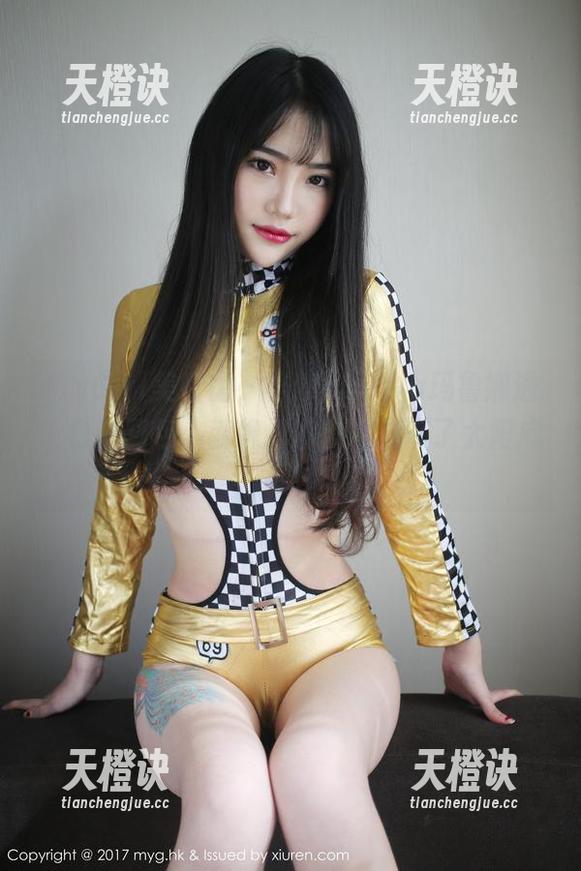 MyGirl美媛馆-Manuela玛鲁娜 MyGirl美媛馆 - 当Manuela玛鲁娜遇上白色图包:就像把冰淇淋放在了太阳底下!