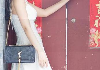 UGirls尤果网 – 美女尤娜娜在婚纱里，竟让我这颗单身心渐渐冒出想结婚的蠢念！