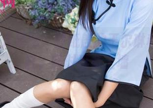 UGirls尤果网 – 壁纸般的王尔琳和她的浴缸，随时准备上墙