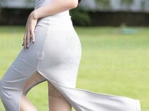 XIAOYU语画界 – 如果你也觉得小沫琳的职业装超有范，快去下载为自己加分吧！