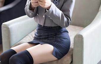 XIAOYU语画界 – 原图来了，徐莉芝Booty真会玩，竟然把奶牛变得如此迷人。
