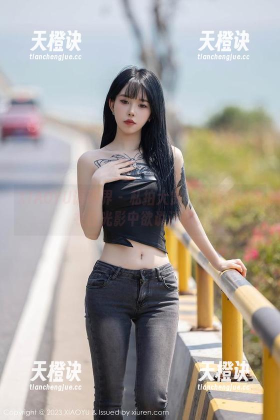 XIAOYU语画界-徐莉芝 XIAOYU语画界 - 私拍大赏:徐莉芝的内衣在光影中欲说还休。