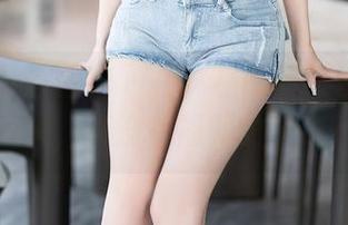 XIAOYU语画界 – 在林星阑的粉色作品中迷失，有没有福利的味道？
