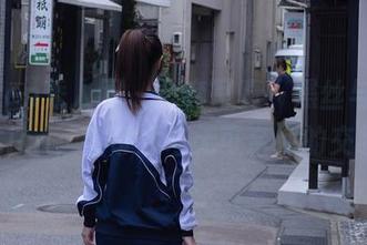 Xiuren秀人网 – 全套写真，黑丝与小狐狸Sica；好奇心与无可奈何的交织。