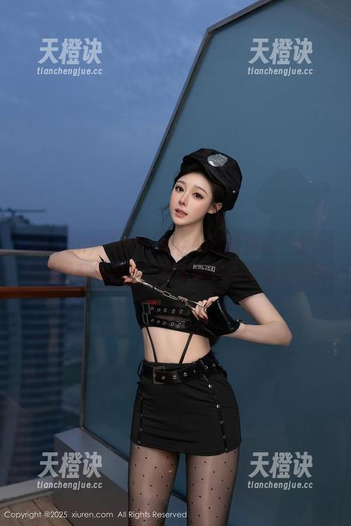 Xiuren秀人网-是小逗逗 Xiuren秀人网 - 黑白的怪诞旅程:是小逗逗的私拍合集,其实我也不知道要说啥