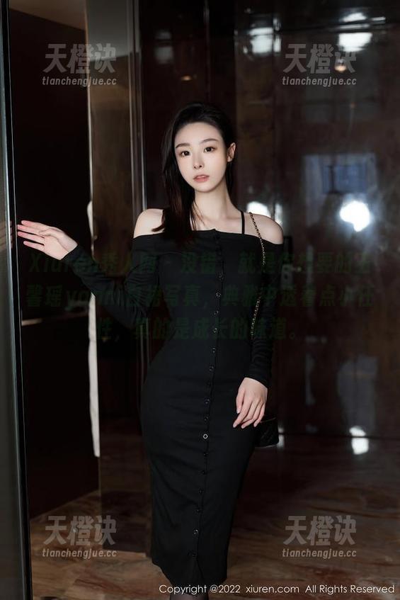 Xiuren秀人网-王馨瑶yanni Xiuren秀人网 - 没错,就是你想要的王馨瑶yanni白裙写真,典雅中透着点小任性,真的是成长的味道。