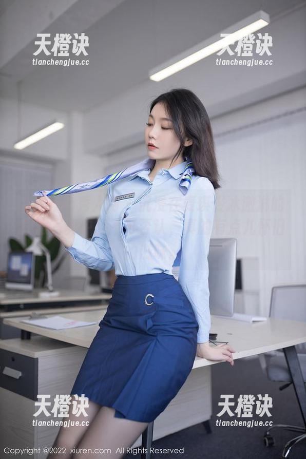 Xiuren秀人网-麦琪绫冰激淋 Xiuren秀人网 - 沉浸在麦琪绫冰激淋的校服写真中,不可否认,真的有点儿怀旧的滋味。