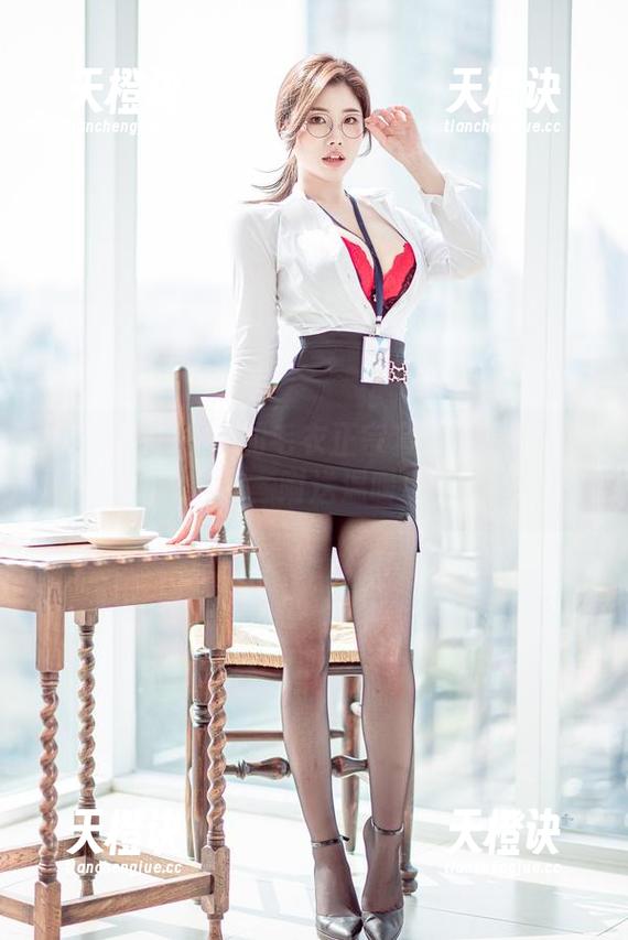 Yebin(전예빈)的毛衣正宗套餐：原图+下载，附送温暖!