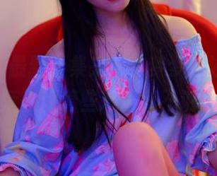 pans – 最新合集来了，梦梦在泳池里的每个角落都藏着些心思，不说凭你想。