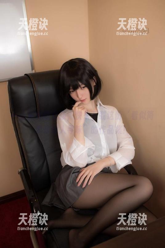 一小央泽 一小央泽的女孩,快来下载这份‘看似简单却耐人寻味’的作品集!
