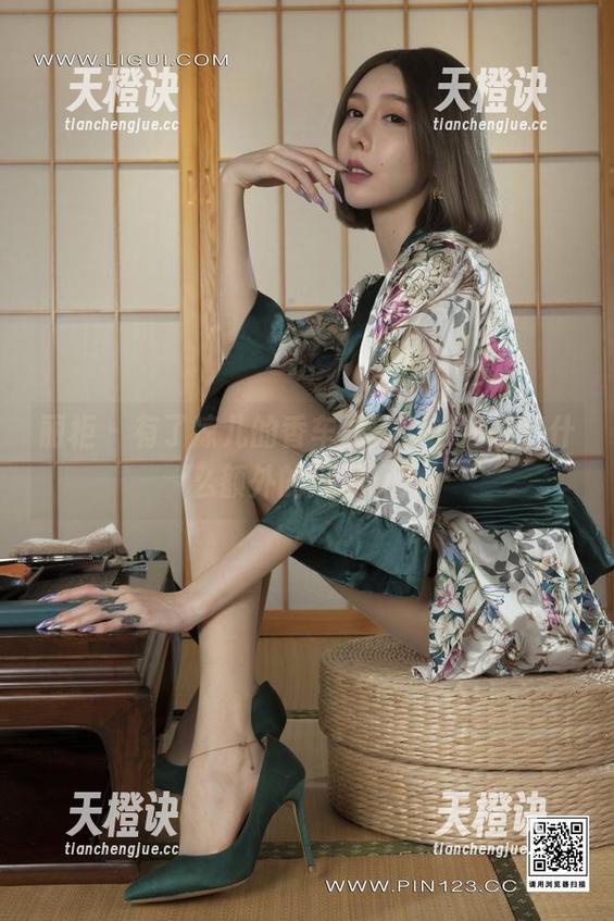 丽柜-凉儿 丽柜 - 有了凉儿的香车丽人,谁还在乎什么额外的风景呢?