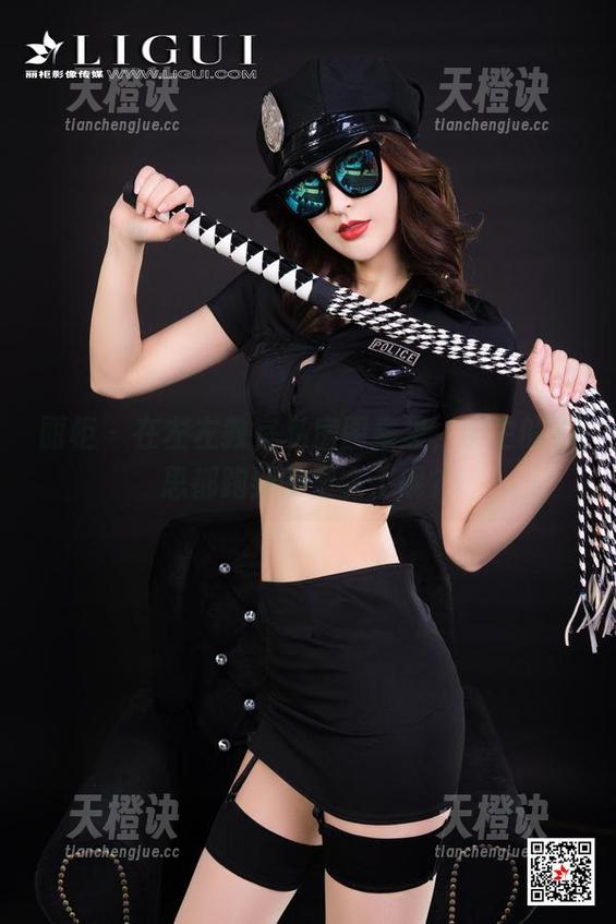 丽柜-左左 丽柜 - 在左左教室私房图集里,学生的心思都跑到哪里去了呢?