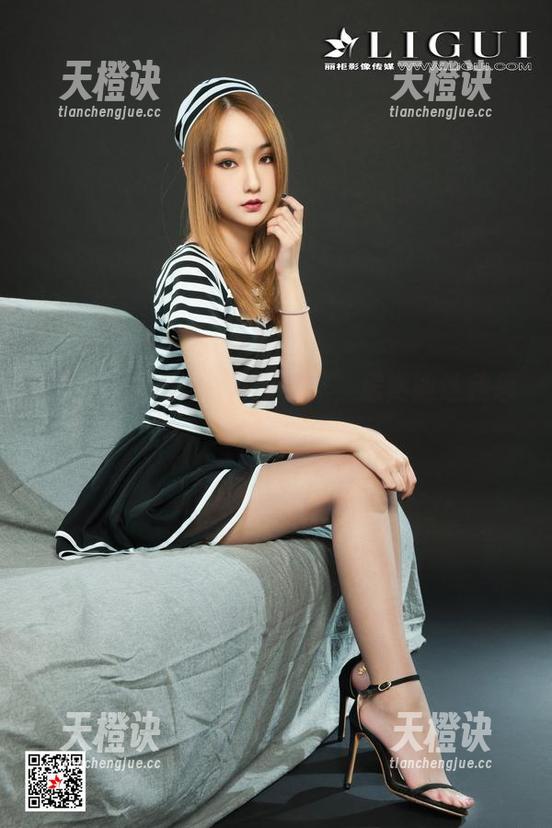 丽柜 - 怡萱全集里的棉袜，居然能让我思绪游走……