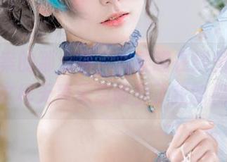 碧蓝档案的那点事，九柒喵在线图集，妃咲就这样无声无息吸引了我的视线。