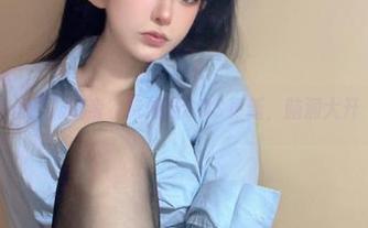 体操服变身？倦倦喵COS更新，脑洞大开