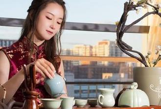 克拉女神 – 包邮不包税，慕菲的御姐图包免费送，姐妹们快来抢！