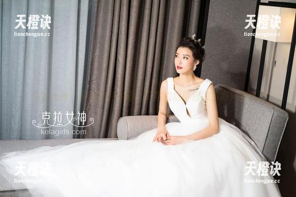 克拉女神 - 清纯的另一面，芊芊的原图和她那意外的套图