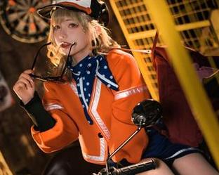 兔女郎上身，六二二同学的作品真的是太逗了！这些图片太有意思！