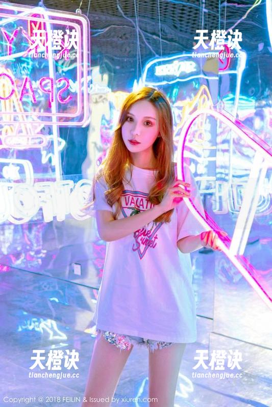 嗲囡囡-Emily尹菲 嗲囡囡 - 修女?不,是Emily尹菲的奇幻壁纸合集