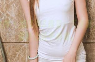 头条女神 – 刘瑾希&教室：下载前，记得保持心脏平稳哦。