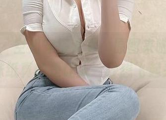 微密圈 – 空姐穿搭大赏：原图来啦，这奶宝妹纸真的是让人一秒想飞起来！