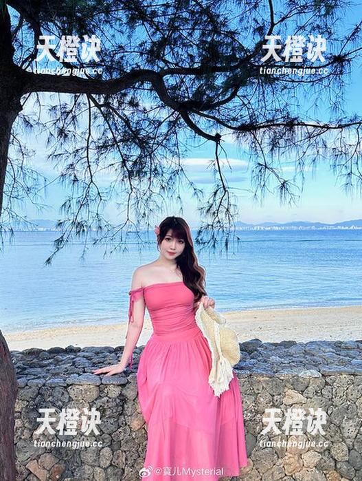 宝儿mysterial 宝儿mysterial,这套装也太会撩了吧!精选写真新作上线!