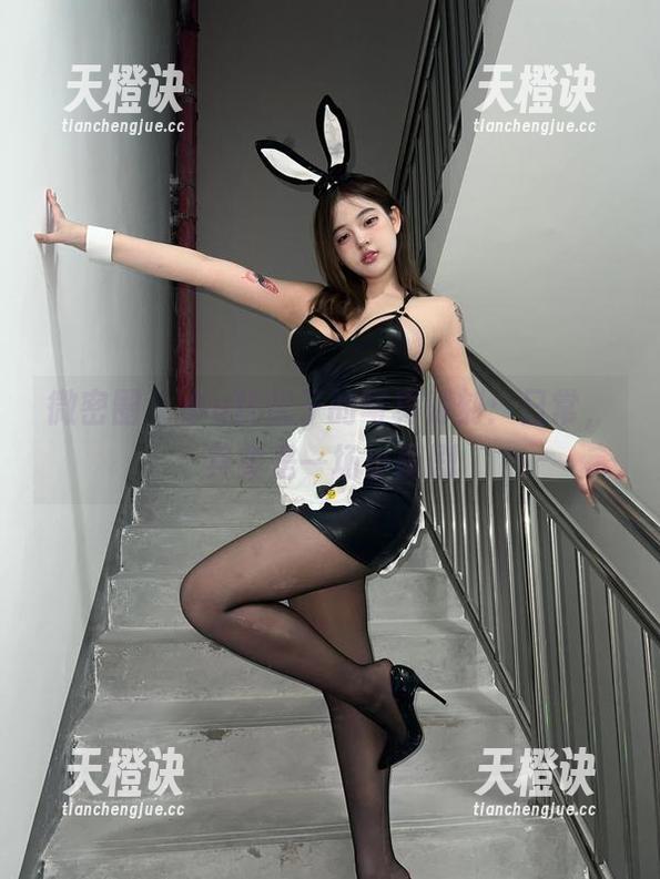 小u优优子 微密圈 - 小u优优子的写真时刻:日常,其实是一场小闹剧