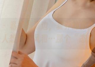 尤果网 – 私拍加海边，夏乔的作品就是这么让人想起海风和…那个“态度”。