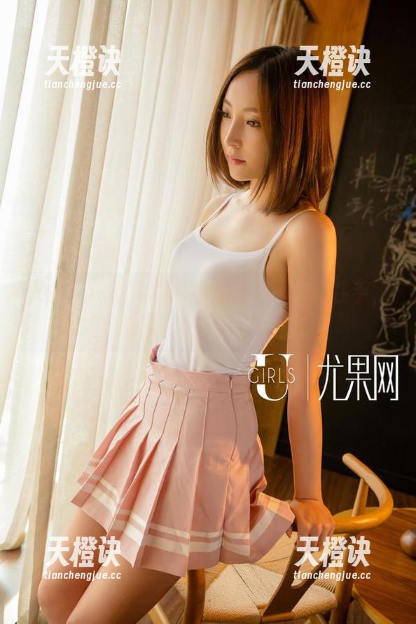 尤果网-张馥棋 尤果网 - 张馥棋的粉色世界:美图在手,下载我的是不是快来呀!