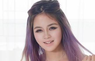 尤物馆 – FoxYini孟狐狸浴室写真集，开启你的清凉时刻…快来下载吧！