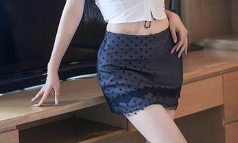 尤蜜荟 – 一看图集就醉了，娇喘JC和服作品还能有这种神奇的效果！