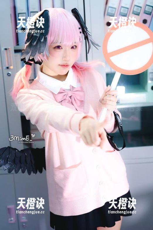 弥美Mime 双眼紧盯,弥美Mime的连体衣私房合集,难道真的有这么过分吗?