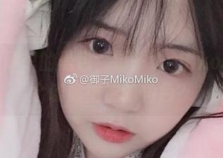 看到原图里的黑色，御子Yumiko真的是个谍影重重的角色？