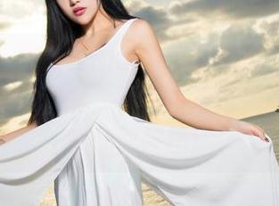 推女神 – 网盘里的这组陈嘉嘉Tiffany的皮衣合集，天哪，不看也难过，这气场不输任何超模！
