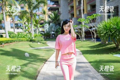 推女郎-王馨瑶 推女郎 - 王馨瑶的校园私拍:你没见过的校服风格,真奇葩