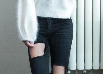 推女郎 – 田芯娜女友写真里藏着的高能‘电波’，你找到没？