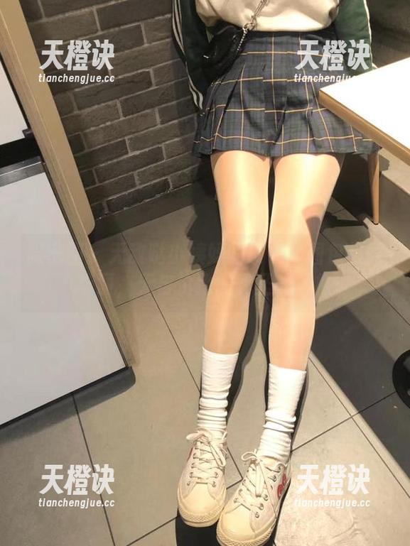 无敌哒小姨妈 微密圈 - 无敌哒小姨妈的皮衣:图包里的华丽,无与伦比的无圣光风格