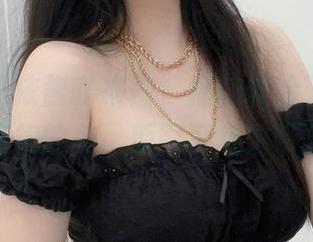 没错，是依酱吖来啦，棉袜描绘了一种不愿直视的美，原图可免费带走！