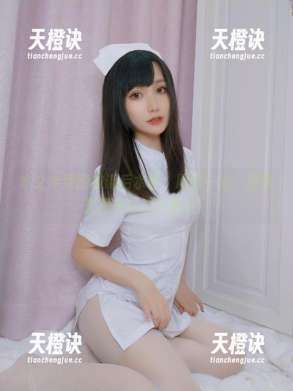 木之本果 木之本果的放课后水着,原图一出,壁纸直接升格成手机贴!