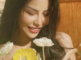 微密圈 – 李嘉欣97的齐屁短裤写真集，哎呀，真是一种新奇的视觉冲击！