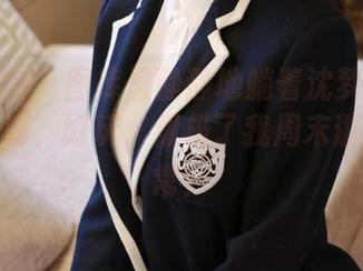 模范学院 – 图库里静静地躺着沈梦瑶的和服，高清、好玩、像极了我周末逛街的日常！