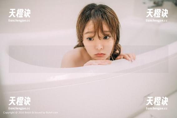 波萝社-猫九酱Sakura 波萝社 - 这组原图简直是给了我一种“我该买彩妆的强烈暗示”,希望能变得像猫九酱Sakura的女孩一样好看。