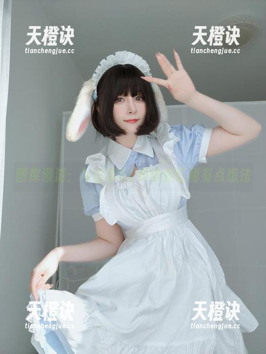 白银81 图库漫游:与白银81和她的红裙有点想法