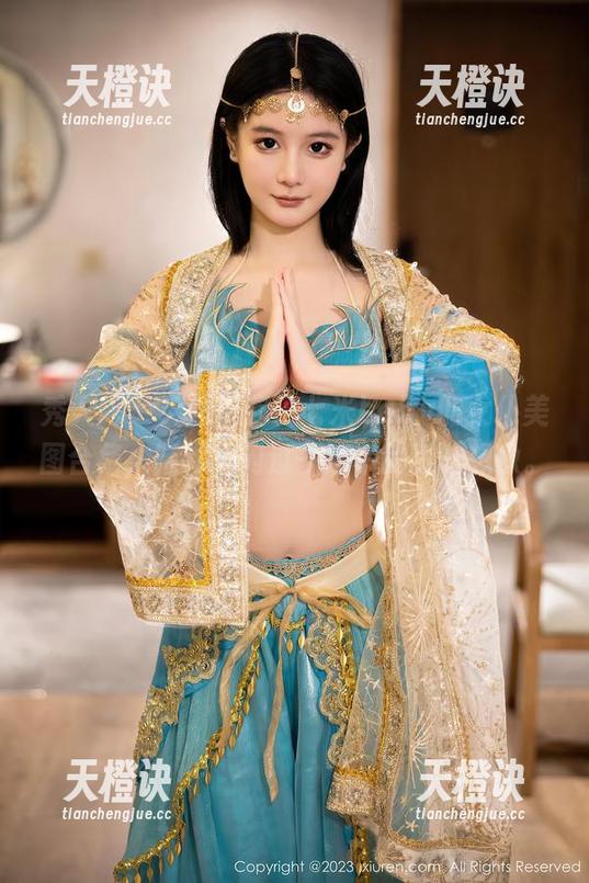 秀人网 - 突然想起了七米baby的女仆美图合集，脑海里闪过一连串的暧昧想象。