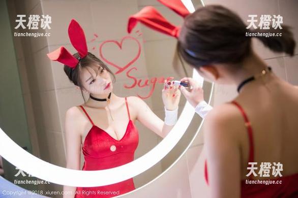 秀人网 - 大美妞儿的体操服写真，传说中的极简风，原图在这里！